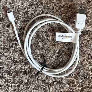 6FT USB-C TO DISPLAYPORT CABLE